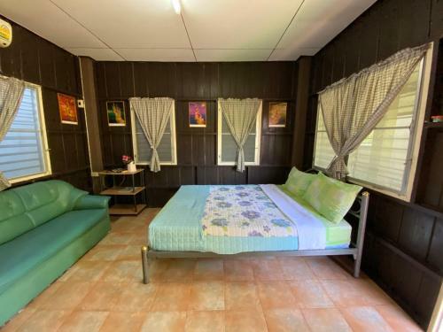 Hotel Tiewpai Park Resort At Koh Si Chang