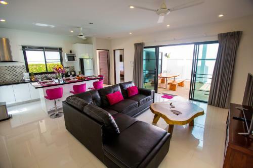 Thai-themed 3br Boutique Villa By Intira Villas