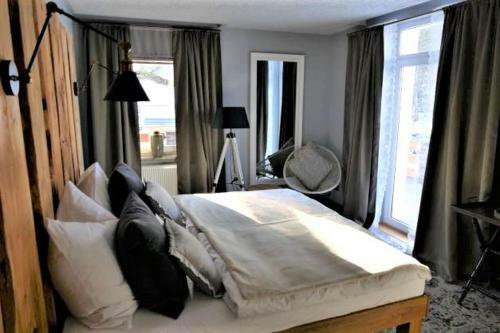 Hostal Caf� & Pension Goldbachm�hle