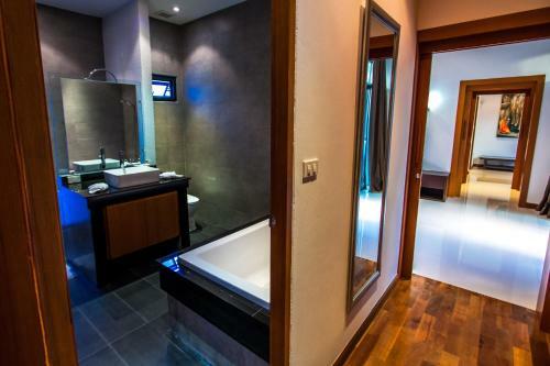 Emotion1 Villa By Jetta