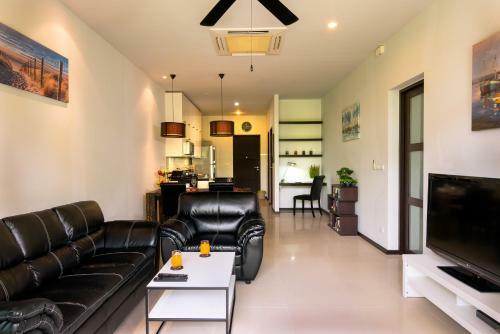 Comfortable 2br Pool Villa In Center Saiyuan