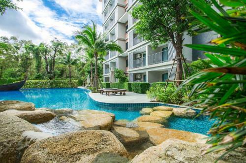 Apartments At The Title By Lofty