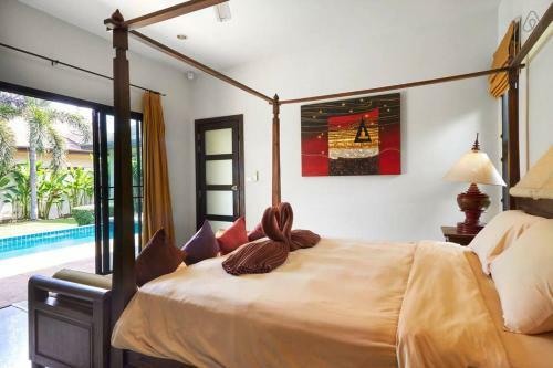 Vacation Pool Villa Naiharn Phuket