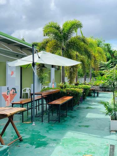 Hotel Rawai Whale Resort