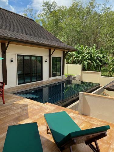 Cocktail Palm Villa