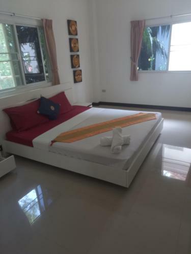 Paradizo Seaview Apartments Rawai