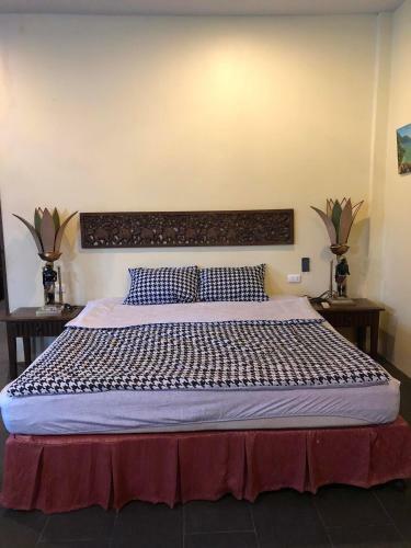 Food Garden Homestay Rawai
