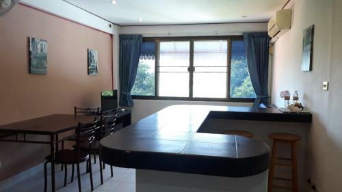 Apartamento Loft Phuket Rawai Fish And Beach
