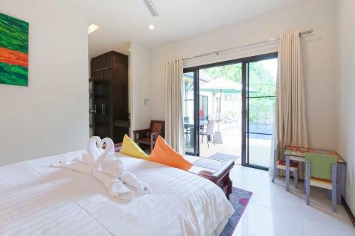 Queen Palm Villa