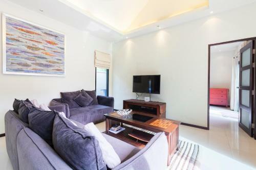 Queen Palm Villa