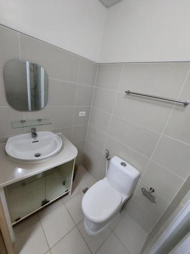 Apartamento Smdc Wind Tagaytay Hosted By Juan