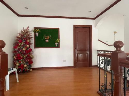 Cozy, Private House