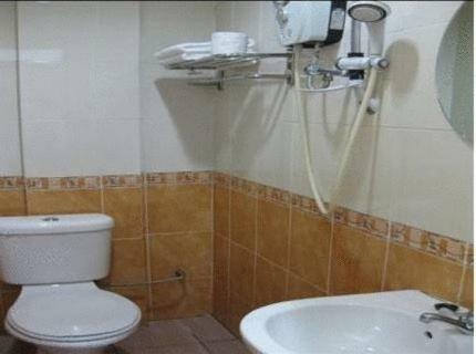 Hotel Zamburger Taman Perling
