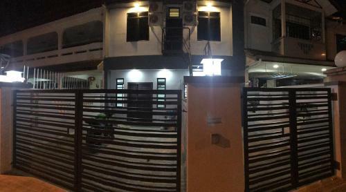 Hotel El Staycation