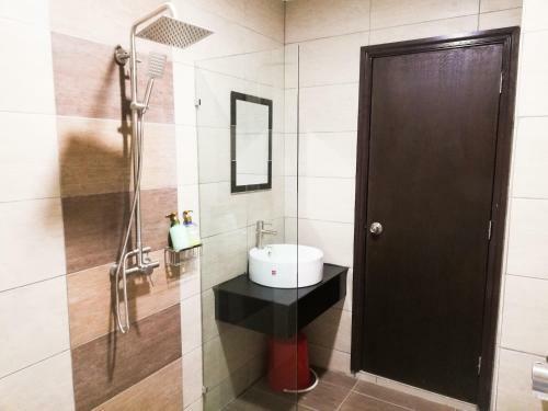 Hotel Molek Regency Taman Molek