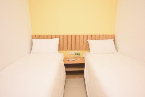 Hostal Ltl Guesthouse