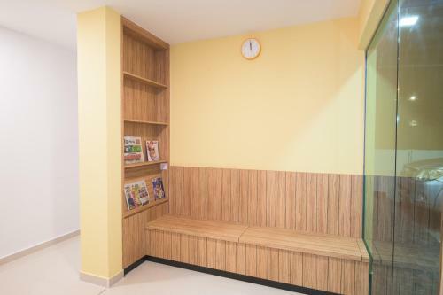 Hostal Ltl Guesthouse