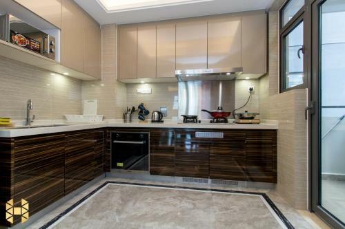 Holi Seaview Apartment R&f Princess Cove