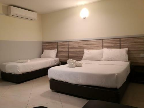 Hotel Zamburger Skudai Kiri