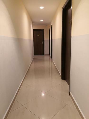 Hotel Zamburger Skudai Kiri