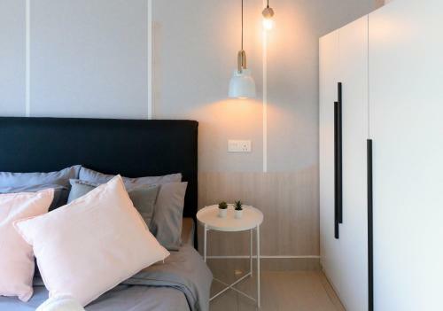 Apartamento Muji-mount Austin-netflix-ikea-toppen-jusco