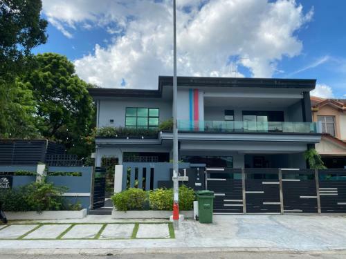 Oneriimba Private Pool & Garden Residence Johor Bahru