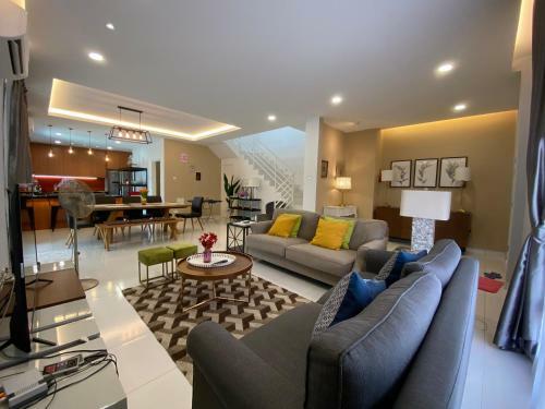 D Luxxe Garden And Private Pool Residence