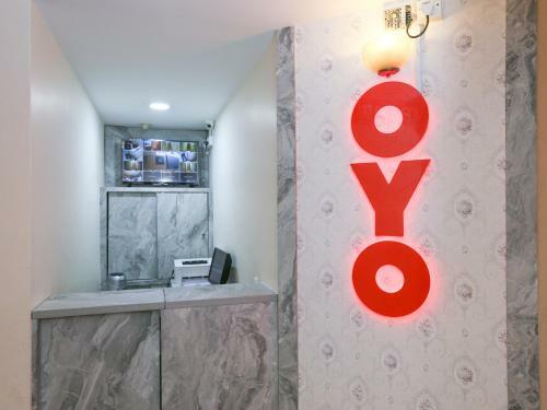 Oyo 89672 Eg Hotel Jj