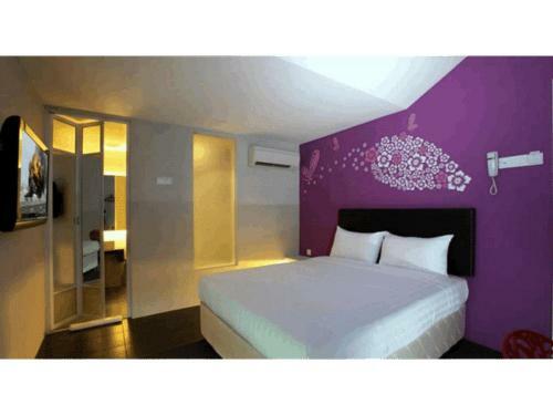 Hotel Zamburger Bliss