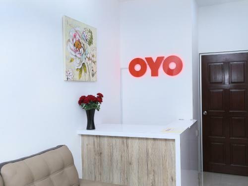 Hotel Oyo 89772 Roselyn Inn
