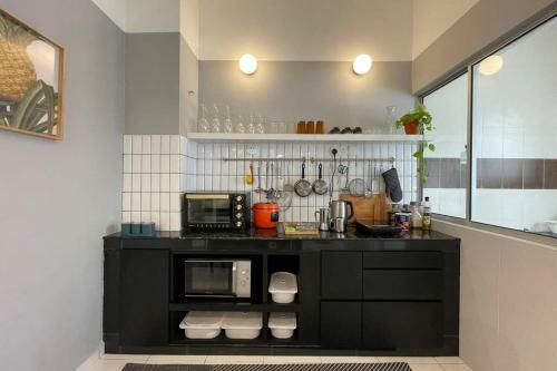 {hidden Gem} Abode@tropika Stylish Designer's Home