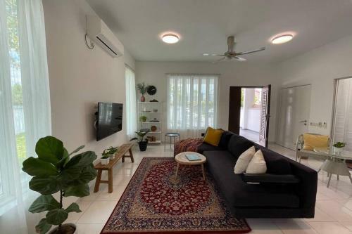 {hidden Gem} Abode@tropika Stylish Designer's Home