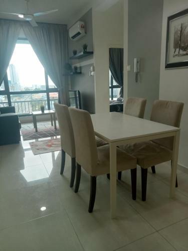 Apartamento Putri Chantek 4 Jb