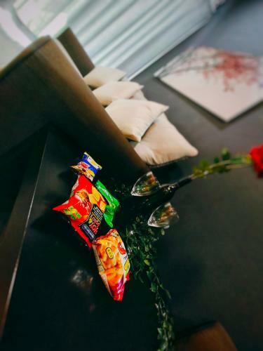 New B Stay Taman Mount Austin 2 Room Unit