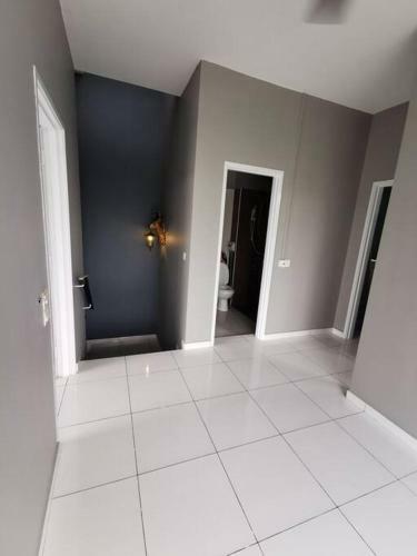 Villa Exotic Homestay-corner 2-storey Park View Bukit Indah