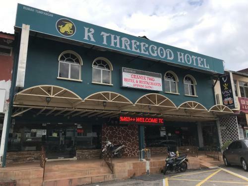 Oyo 90487 K Threegod Hotel