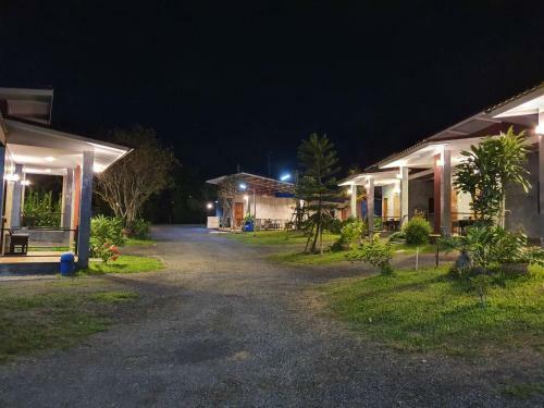 Hotel B-tel Chomthong Resort Chiang Mai