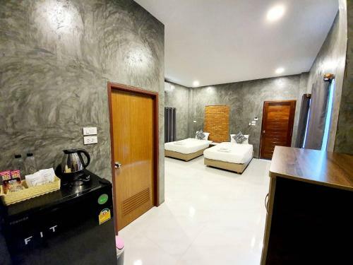 Hotel B-tel Chomthong Resort Chiang Mai