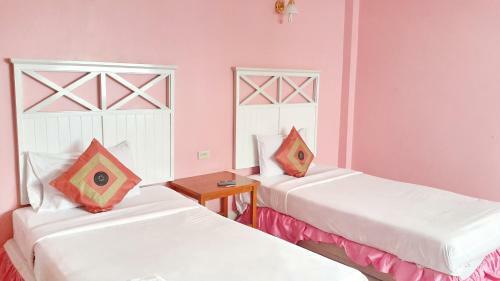 Sri Chumphon Hotel