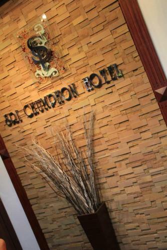 Sri Chumphon Hotel