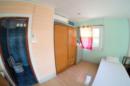 Hostal Hong Pak Wan Mai