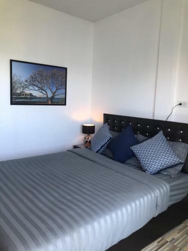 Hotel Neutron Bungalow