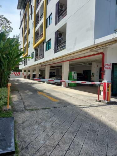 Apartamento Ratchaporn Place Condominium
