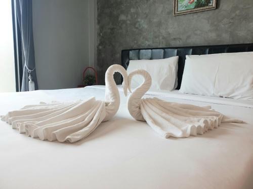 Hotel ???????? ?????? (bhundaree Richy)