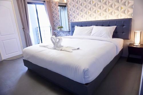 Hotel ???????? ?????? (bhundaree Richy)