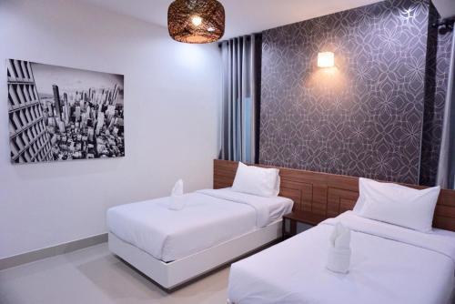 Hotel ???????? ?????? (bhundaree Richy)