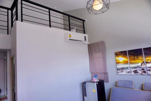 Hotel ???????? ?????? (bhundaree Richy)