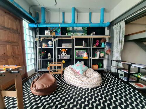 Hybrit Hostel&cafe