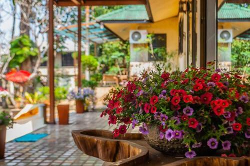 Natural Retreat Next To Singhpark&whitetemple 4br