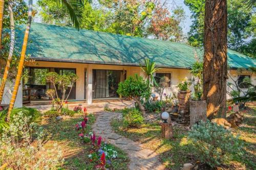 Natural Retreat Next To Singhpark&whitetemple 4br
